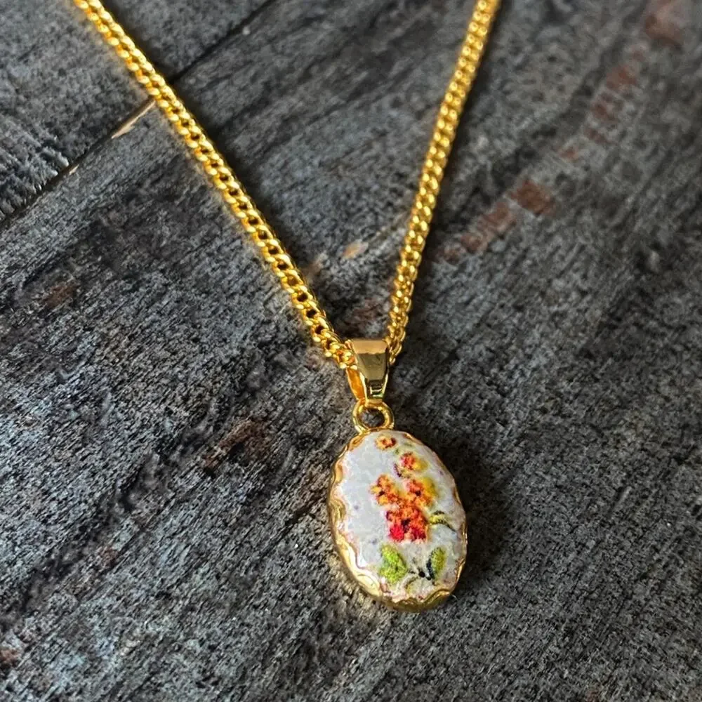 NEW Gold Vintage Style Floral Layering Necklace - Picture 8 of 8